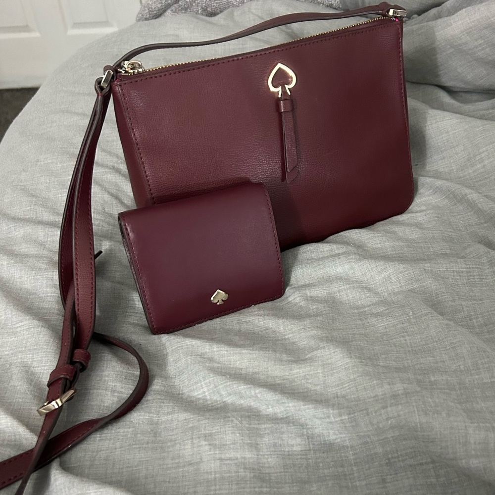 Kate Spade crossbody purse and wallet
